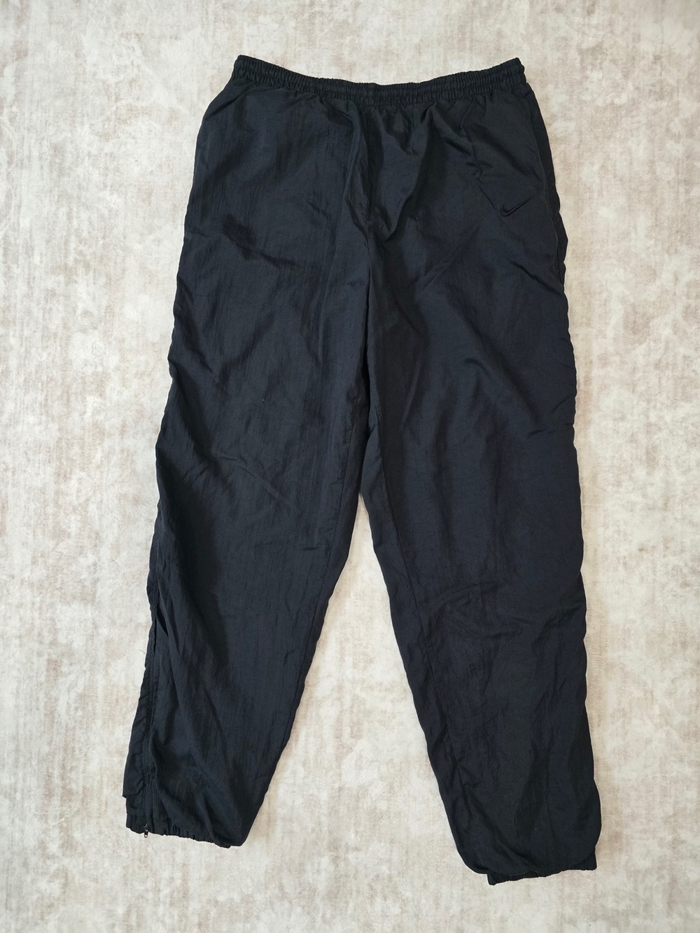 VTG 90s Nike Black Nylon Lined Track Pants Windbreaker Zipper Cuffs Men’s Medium
